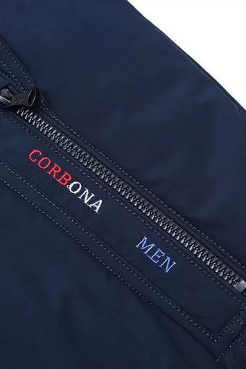 Осенняя куртка corbona 9