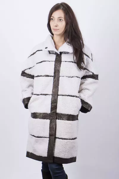 Дубленка женская из овчины белого цвета BK-014049 фото 2