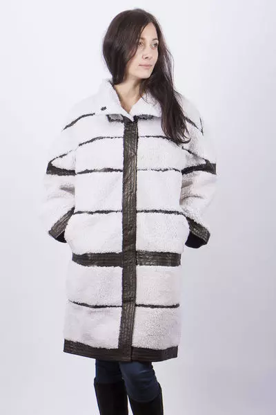 Дубленка женская из овчины белого цвета BK-014049 фото 5